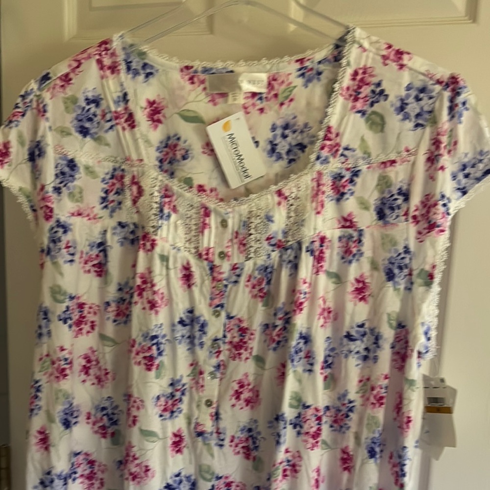 Eileen west plus size long nightgown new